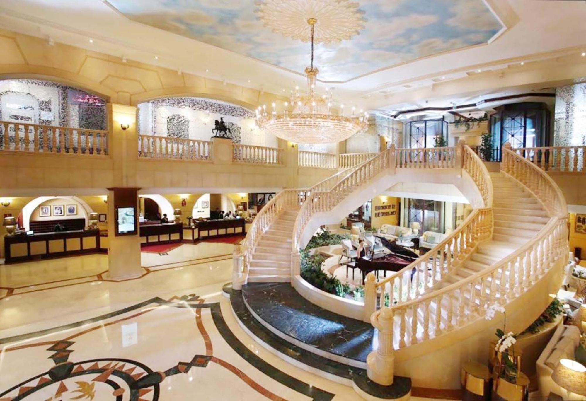 Knight Castle Hotel - Formerly Known As Carlton Palace Hotel Dubai Esterno foto