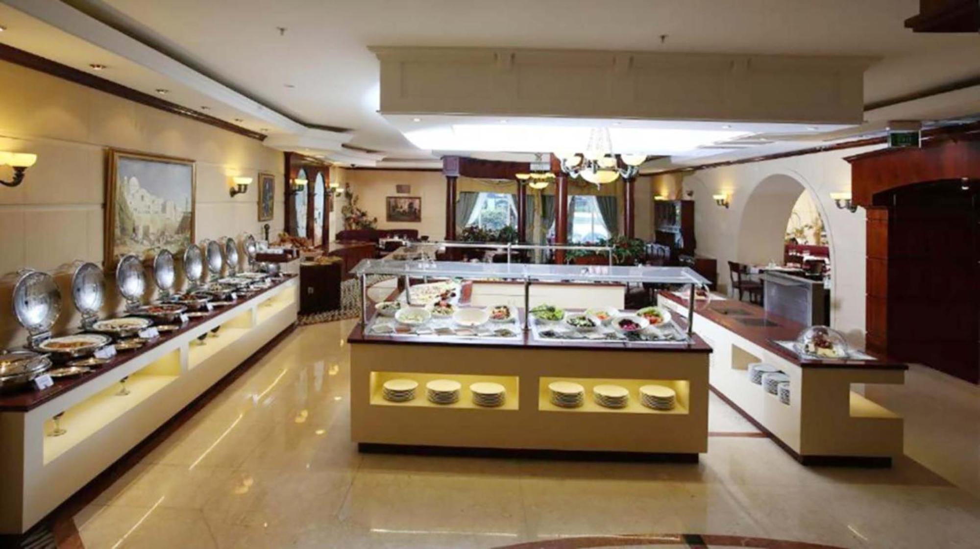 Knight Castle Hotel - Formerly Known As Carlton Palace Hotel Dubai Esterno foto