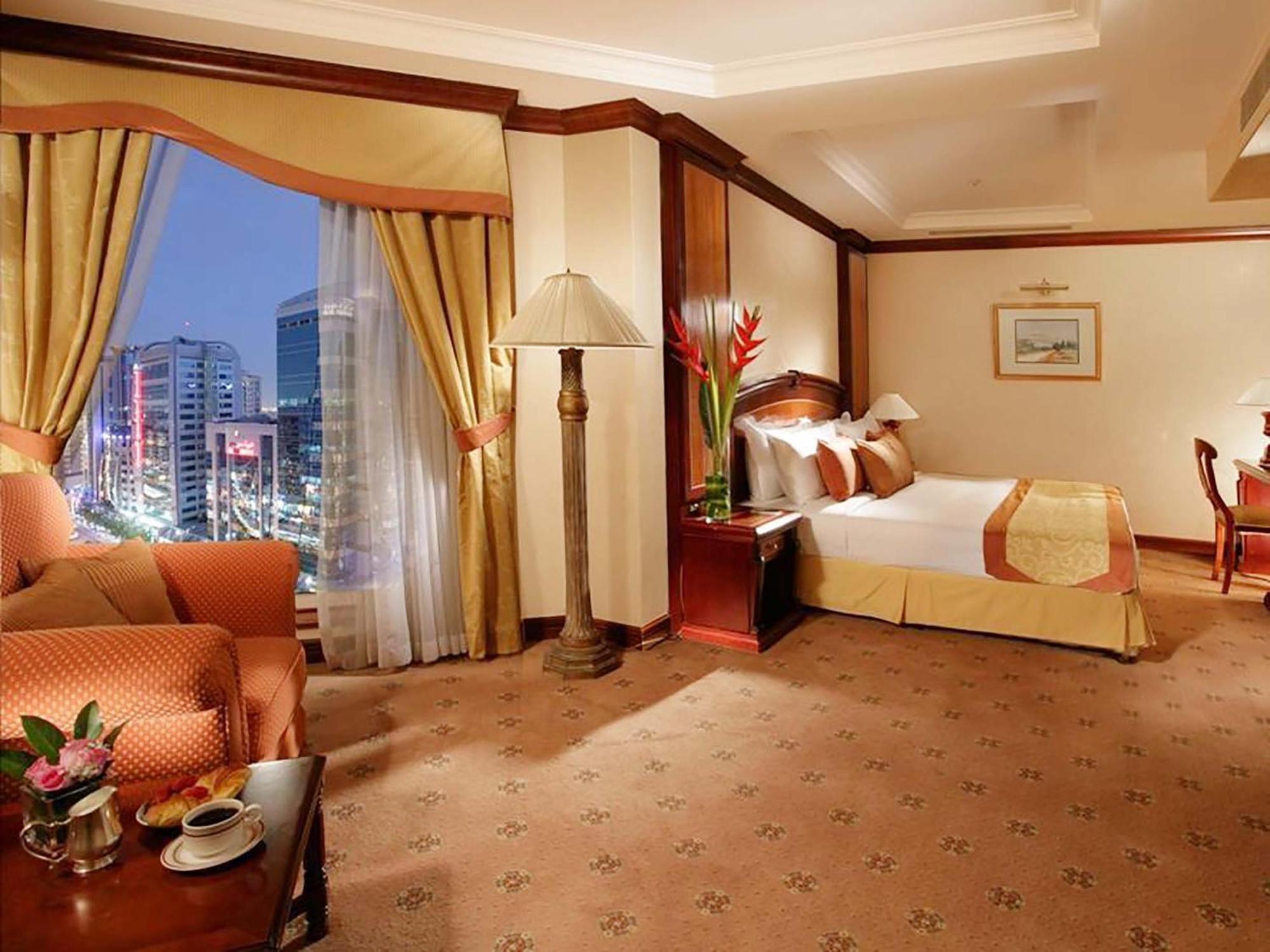 Knight Castle Hotel - Formerly Known As Carlton Palace Hotel Dubai Esterno foto