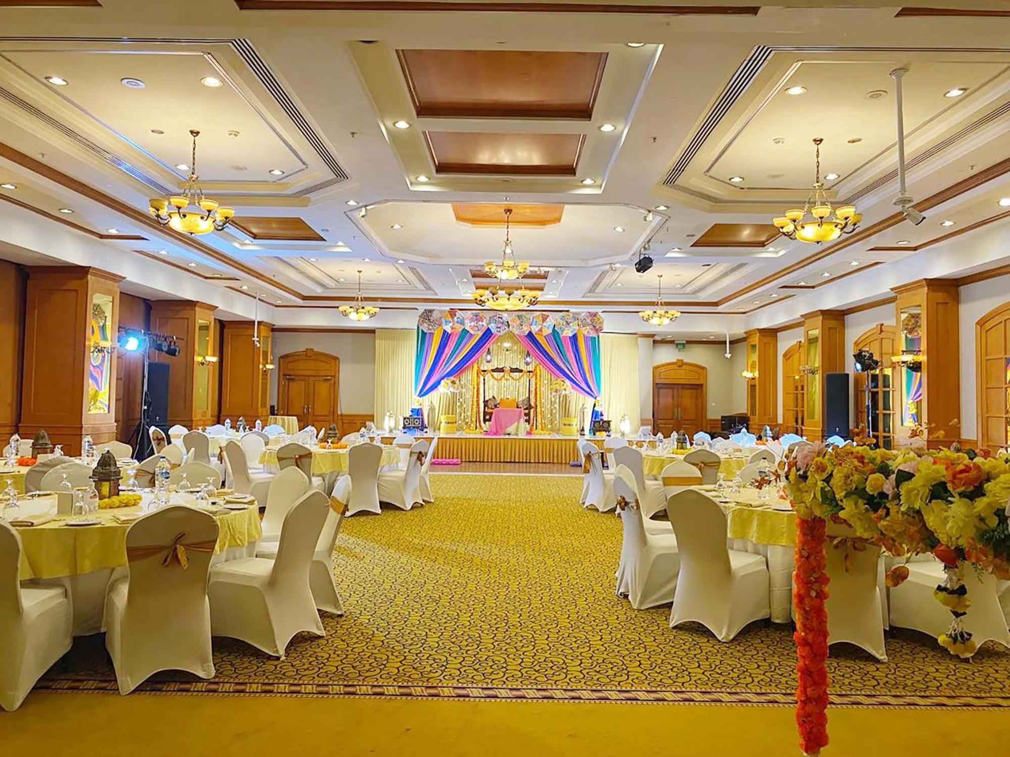 Knight Castle Hotel - Formerly Known As Carlton Palace Hotel Dubai Esterno foto