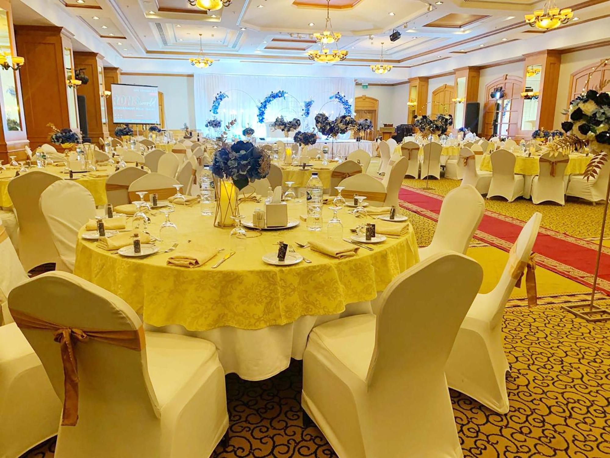 Knight Castle Hotel - Formerly Known As Carlton Palace Hotel Dubai Esterno foto